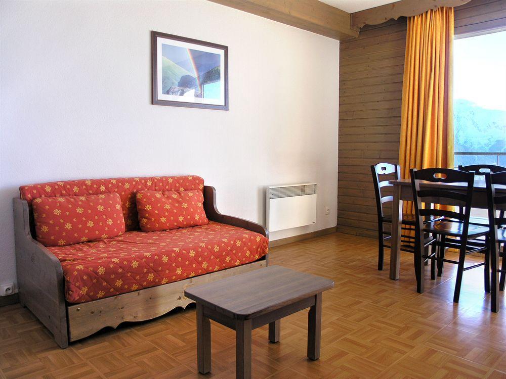 Ecrin Des Neiges Aparthotel Chamrousse Ngoại thất bức ảnh