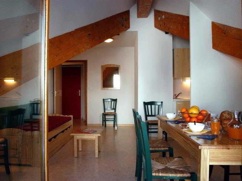 Ecrin Des Neiges Aparthotel Chamrousse Ngoại thất bức ảnh