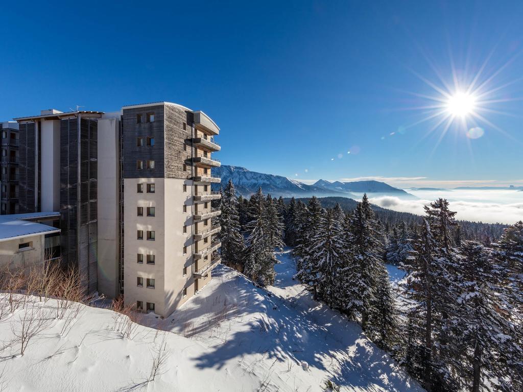 Ecrin Des Neiges Aparthotel Chamrousse Ngoại thất bức ảnh