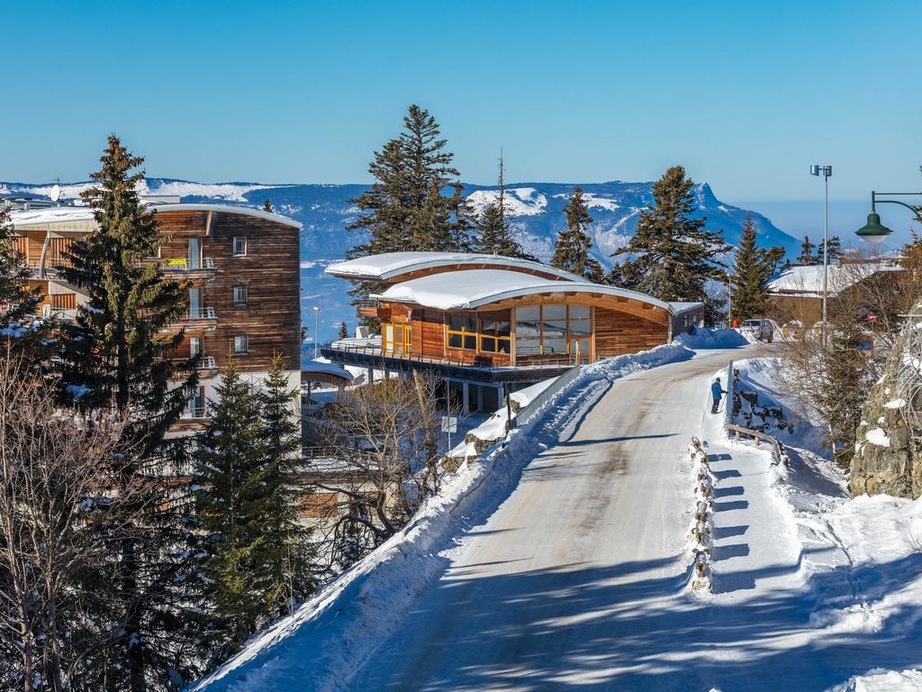Ecrin Des Neiges Aparthotel Chamrousse Ngoại thất bức ảnh