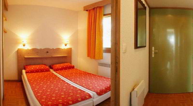 Ecrin Des Neiges Aparthotel Chamrousse Ngoại thất bức ảnh