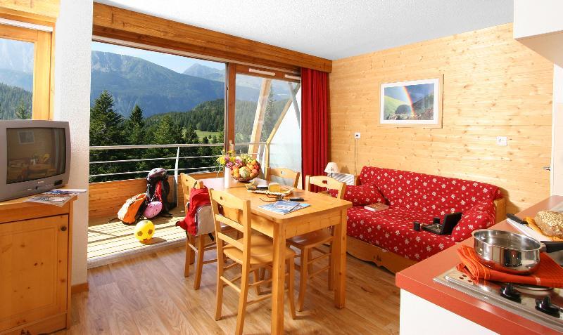 Ecrin Des Neiges Aparthotel Chamrousse Ngoại thất bức ảnh