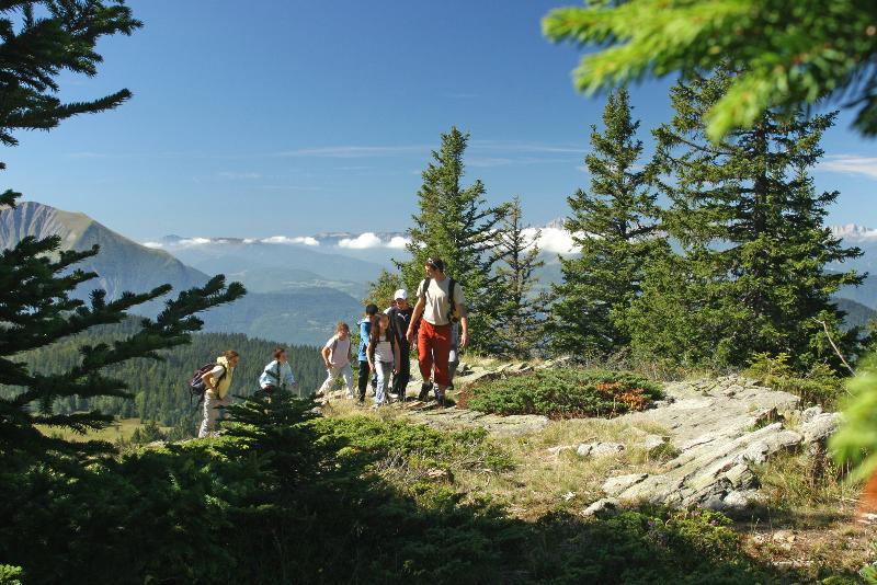 Ecrin Des Neiges Aparthotel Chamrousse Ngoại thất bức ảnh